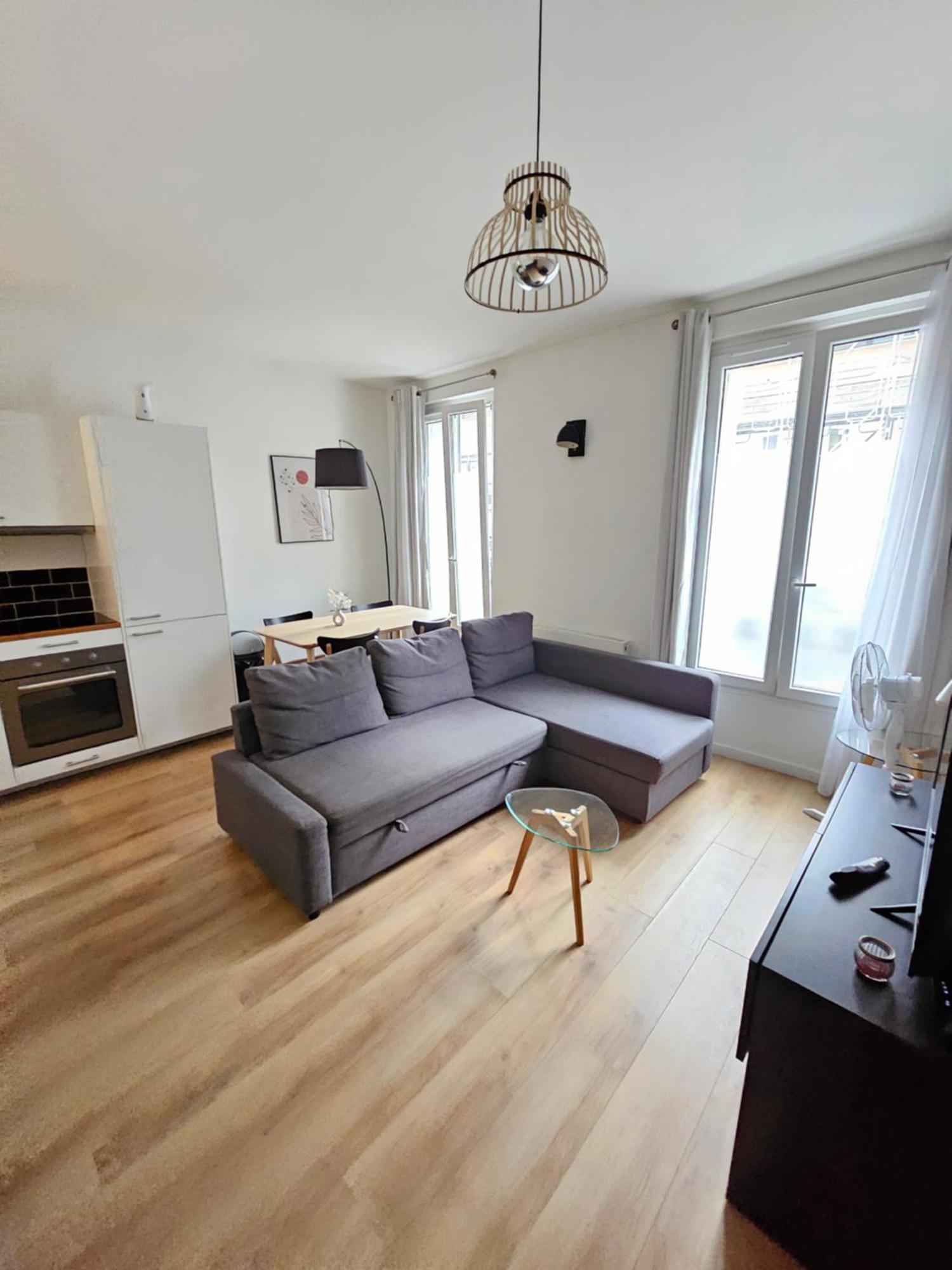 *Appartement Moderne/2 Minutes Du Metro* Saint-Ouen  Dış mekan fotoğraf