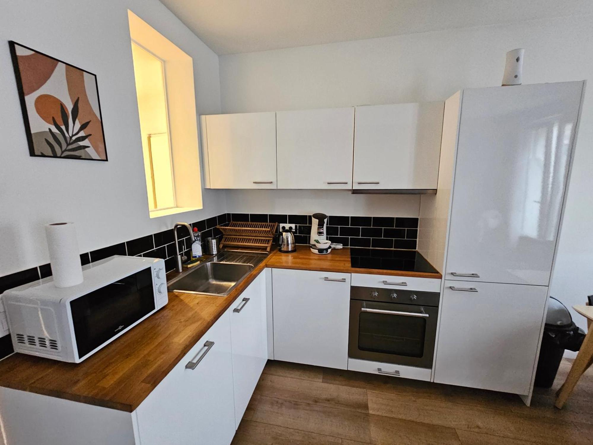 *Appartement Moderne/2 Minutes Du Metro* Saint-Ouen  Dış mekan fotoğraf