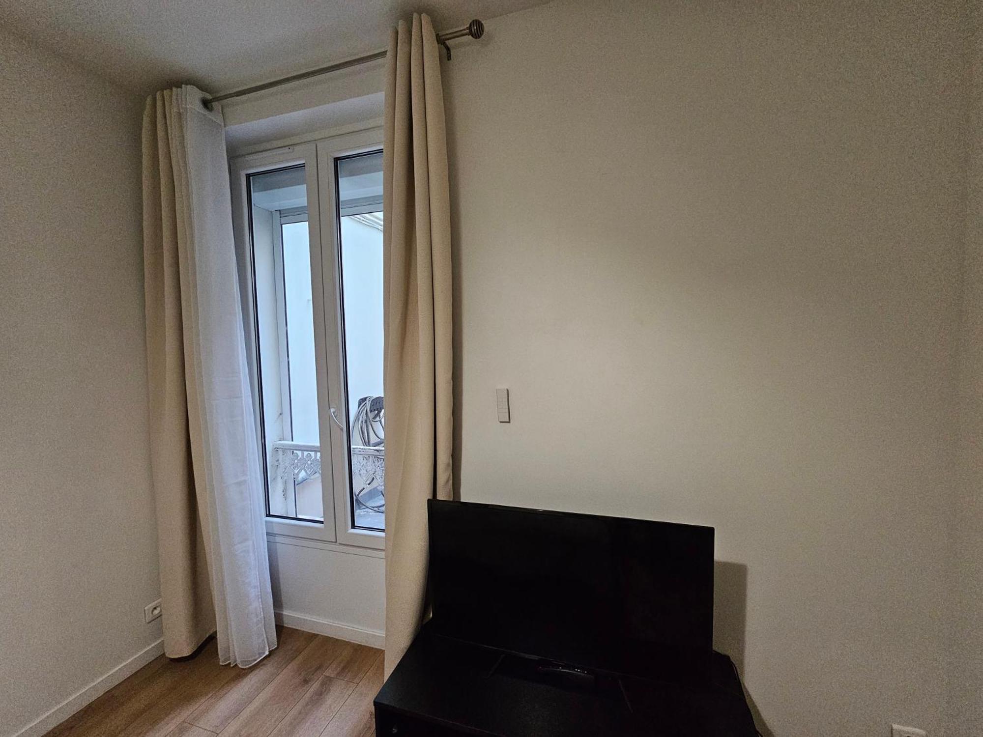 *Appartement Moderne/2 Minutes Du Metro* Saint-Ouen  Dış mekan fotoğraf