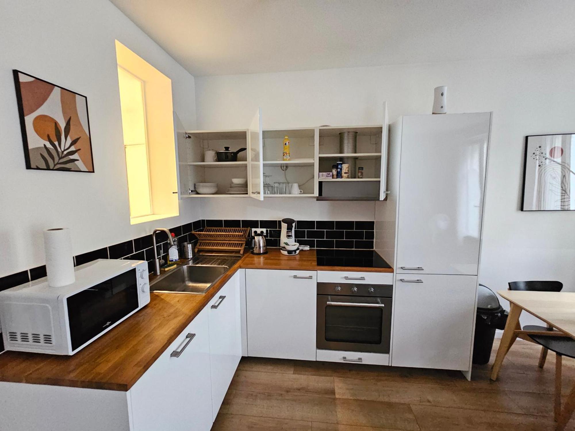 *Appartement Moderne/2 Minutes Du Metro* Saint-Ouen  Dış mekan fotoğraf