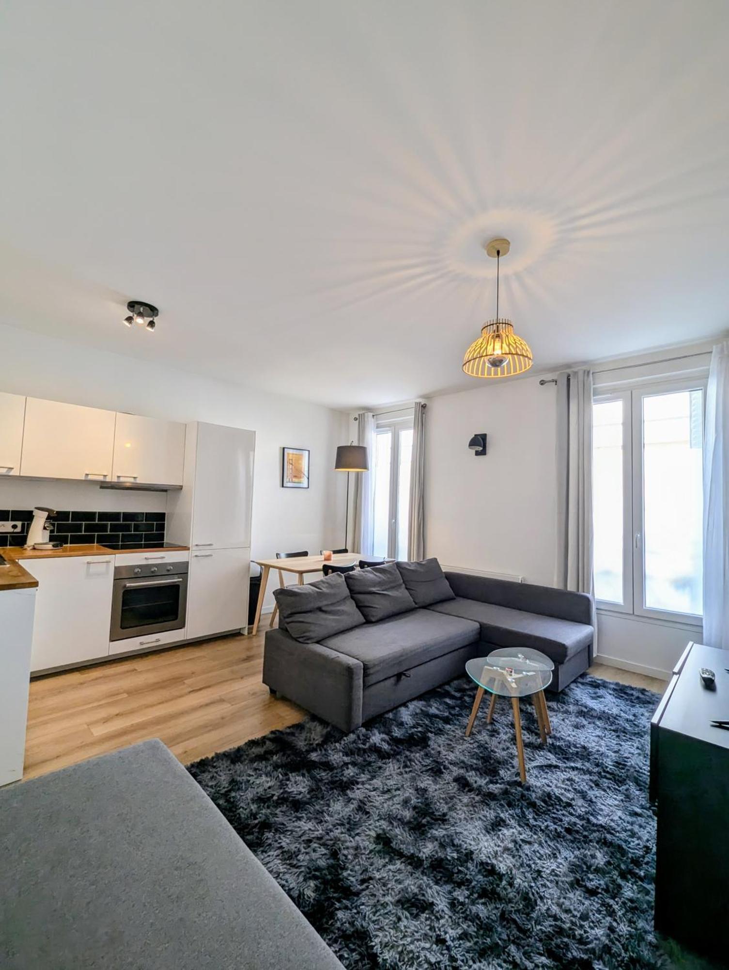 *Appartement Moderne/2 Minutes Du Metro* Saint-Ouen  Dış mekan fotoğraf